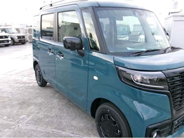 Suzuki Spacia Base 6