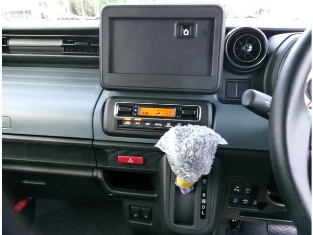 Suzuki Spacia Base 10