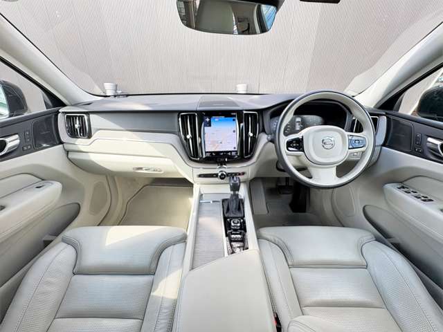 Volvo XC60 5
