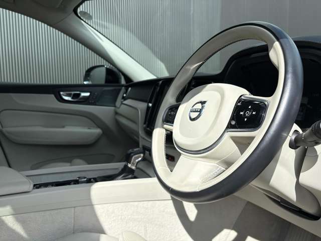 Volvo XC60 6