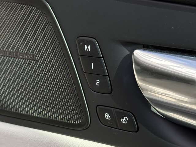 Volvo XC60 10