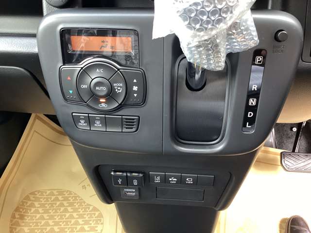 Suzuki Every 12