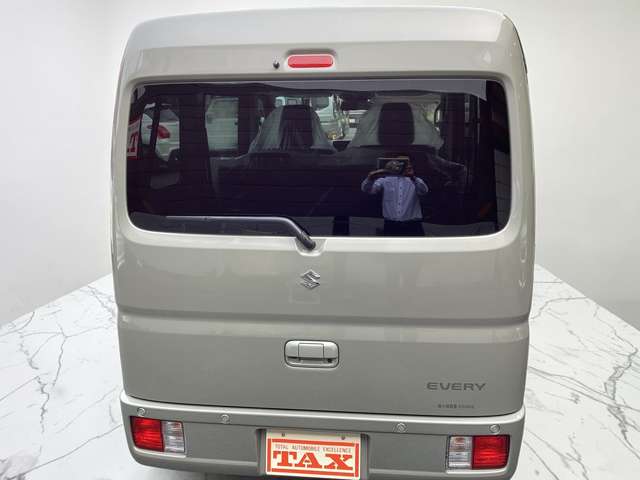 Suzuki Every 7