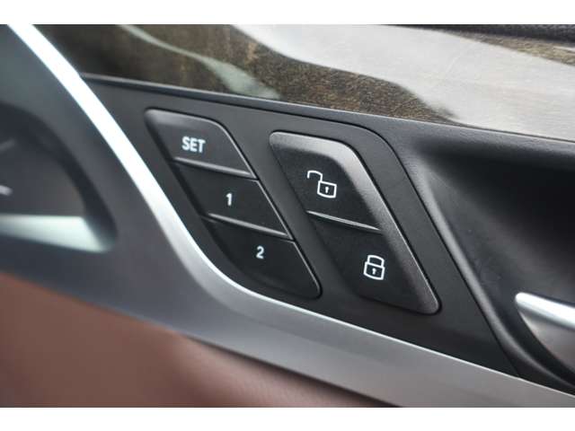 BMW X3 7