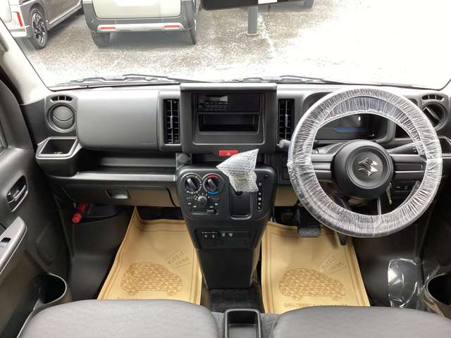 Suzuki Every 9