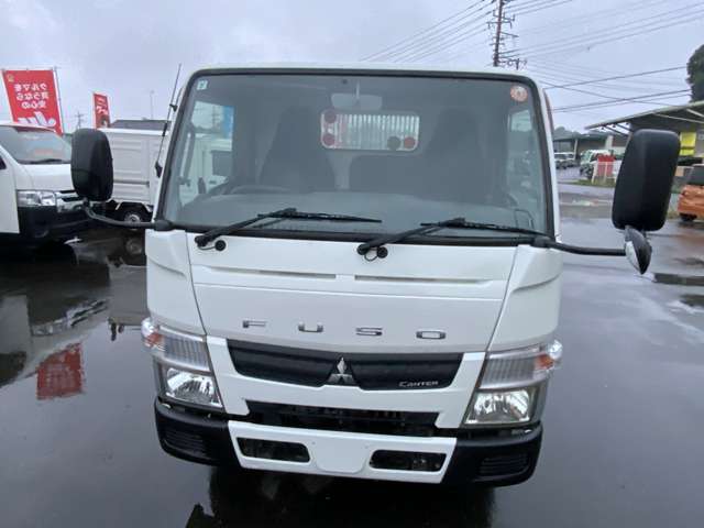 Mitsubishi Fuso Canter 2