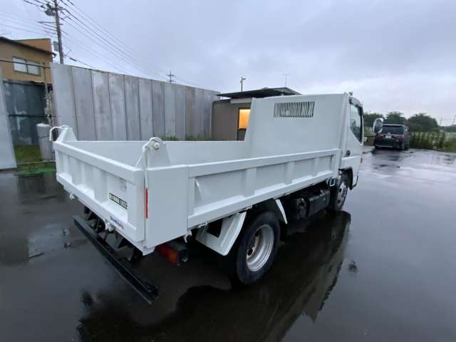 Mitsubishi Fuso Canter 6