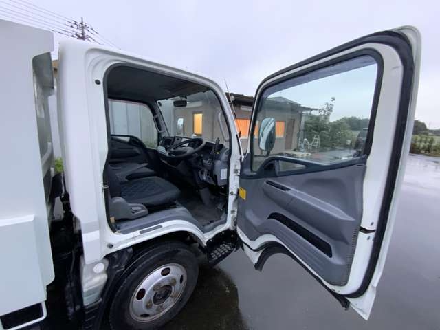 Mitsubishi Fuso Canter 10