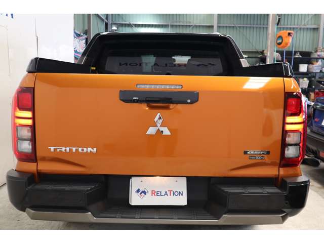 Mitsubishi Triton 6