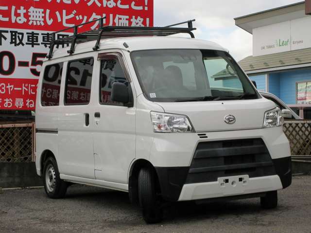 Daihatsu Hijet Cargo 9