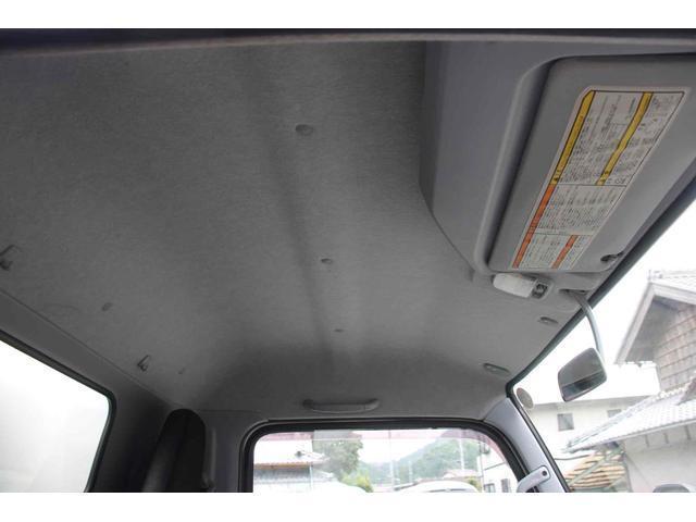 Mitsubishi Fuso Canter 12