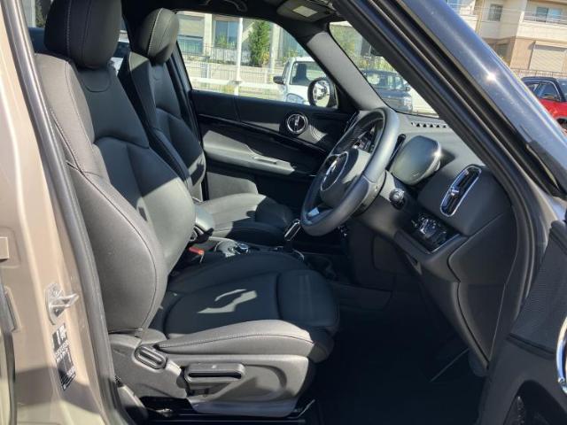 MINI Crossover 2