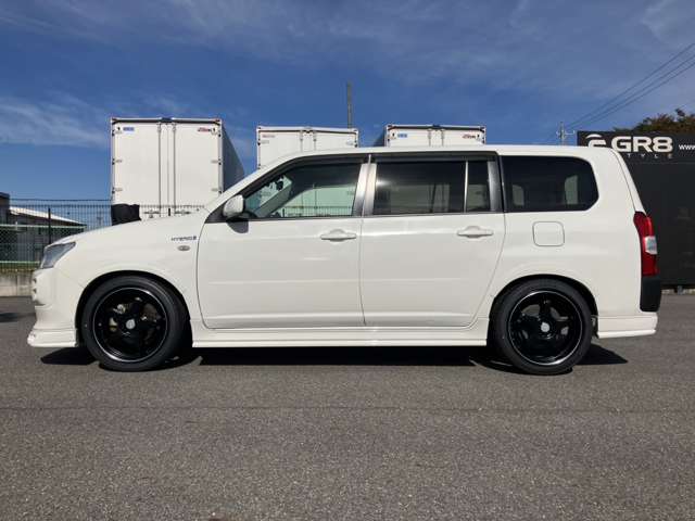 Toyota Probox Van 11