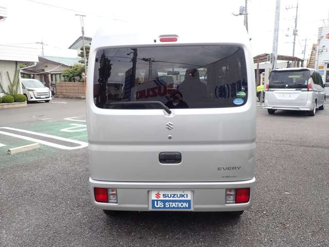 Suzuki Every 10