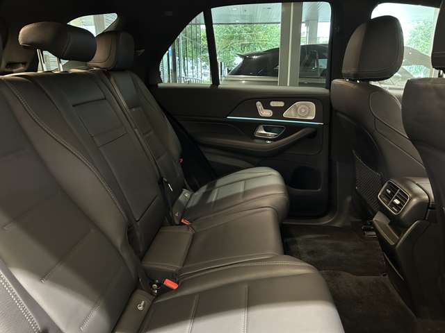 Mercedes-Benz GLE 9