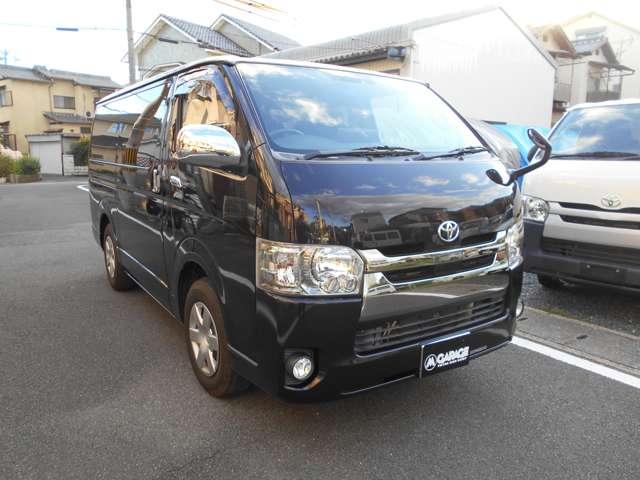 Toyota Hiace Van 2