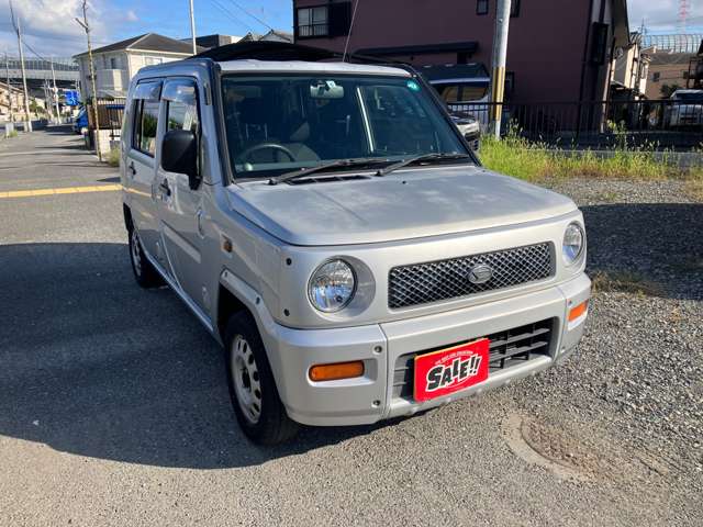 Daihatsu ネイキッド 4