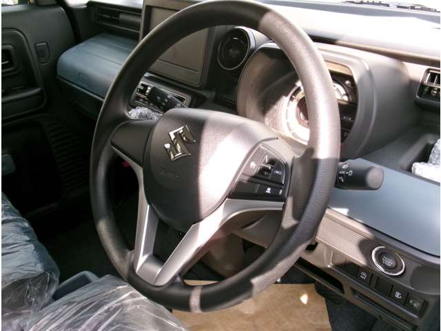 Suzuki Spacia Base 11