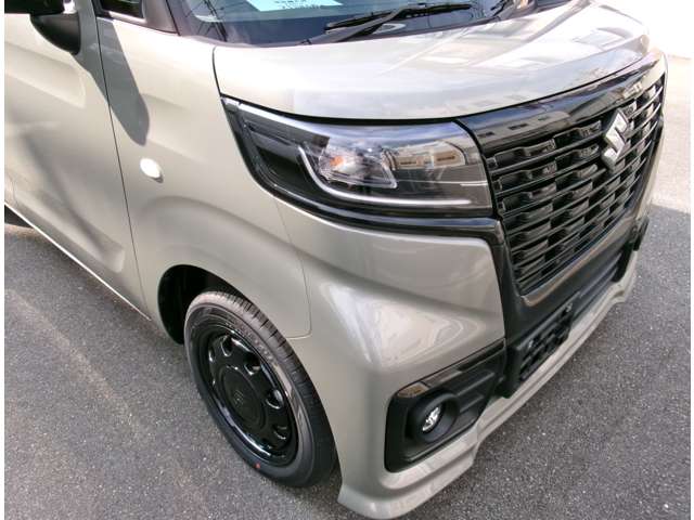 Suzuki Spacia Base 5