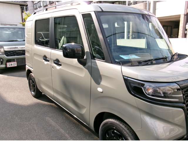 Suzuki Spacia Base 6