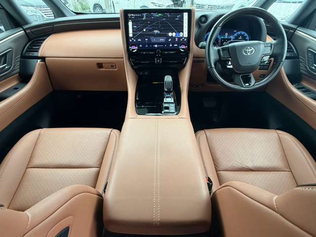 Toyota Vellfire 5