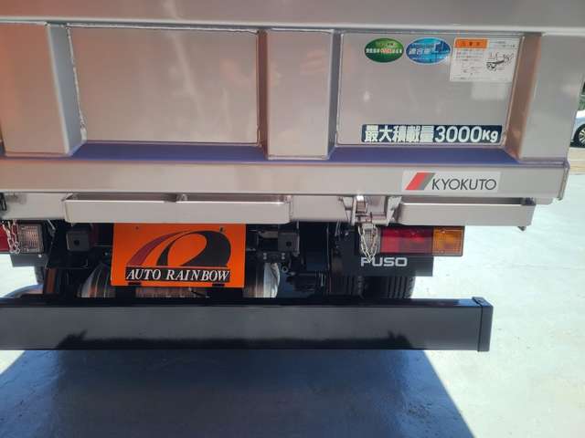 Mitsubishi Fuso Canter 10