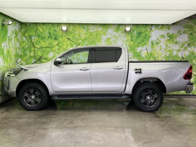 Toyota Hilux 5