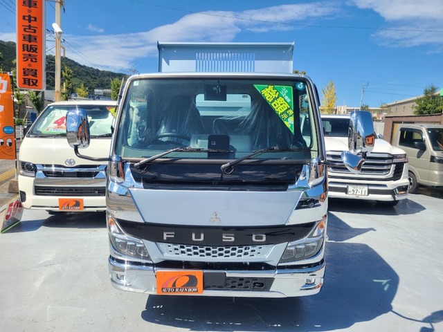 Mitsubishi Fuso Canter 2