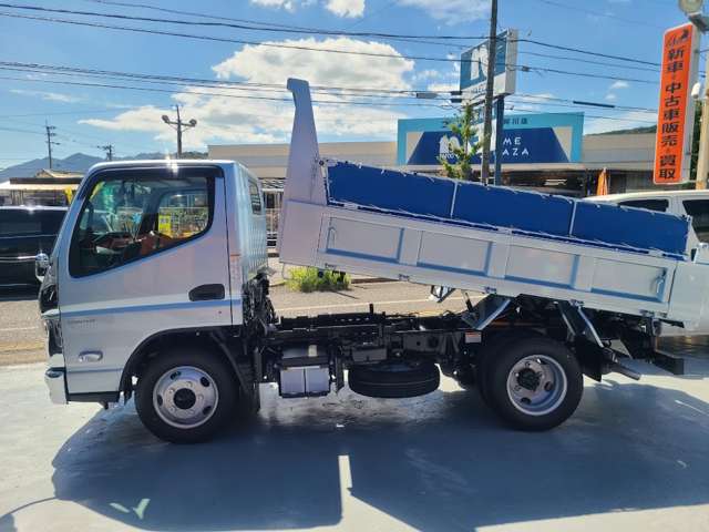 Mitsubishi Fuso Canter 6
