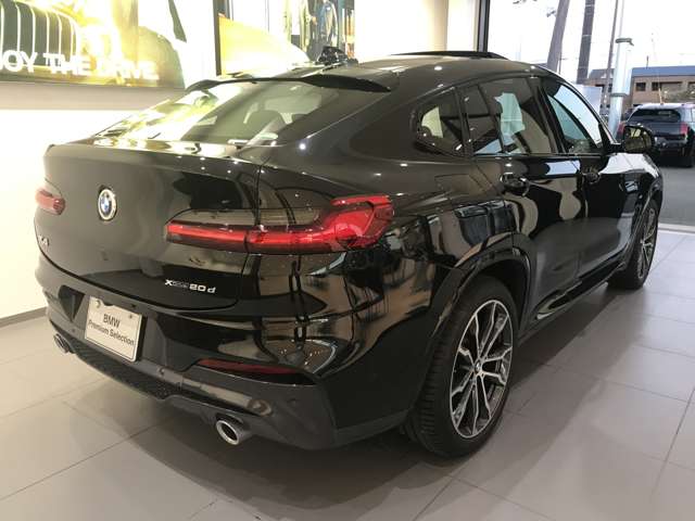 BMW X4 8