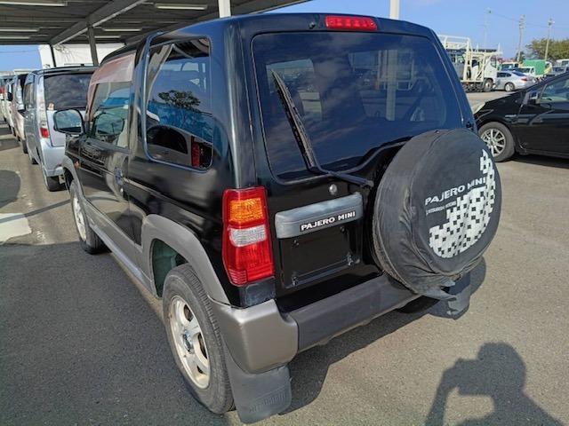 Mitsubishi Pajero Mini 2