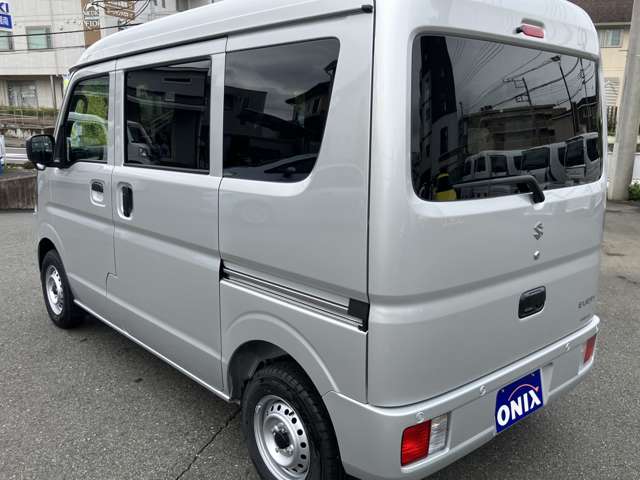 Suzuki Every 8
