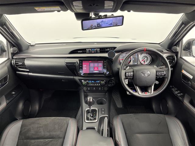 Toyota Hilux 3
