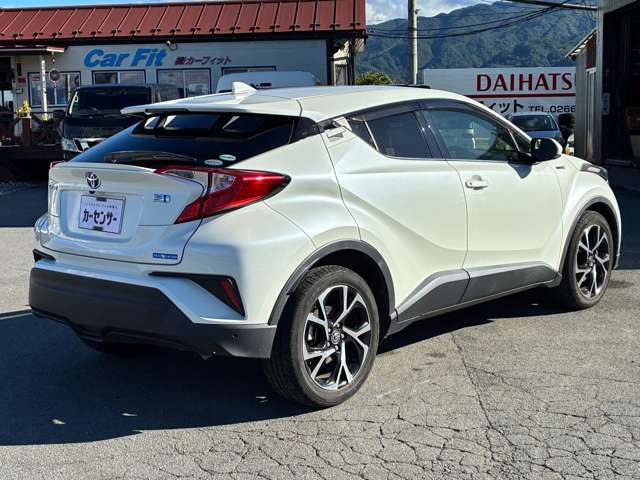 Toyota C-HR 6