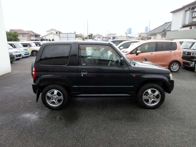 Mitsubishi Pajero Mini 7