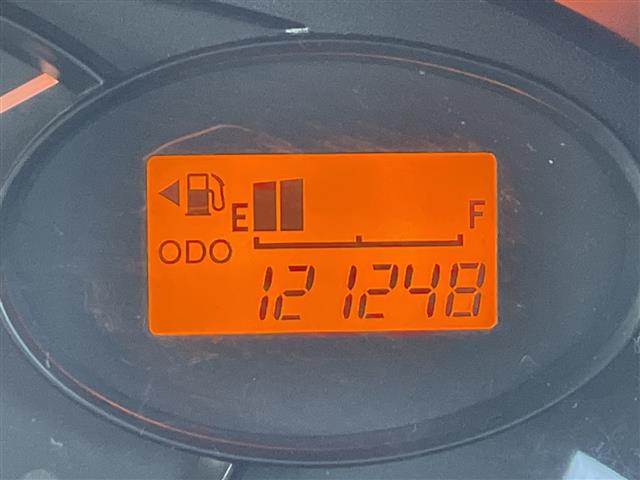 Daihatsu Mira 5