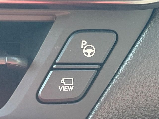 Lexus NX 7