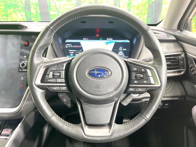 Subaru Legacy Outback 11