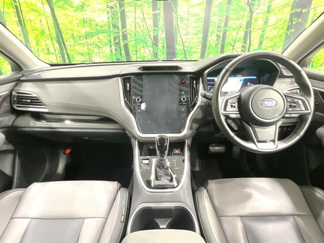 Subaru Legacy Outback 2
