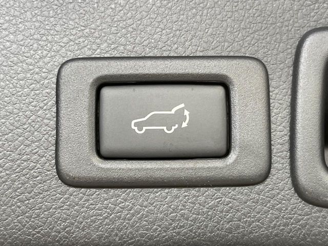 Subaru Forester 4