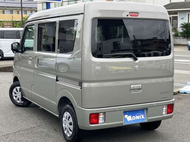 Suzuki Every 2