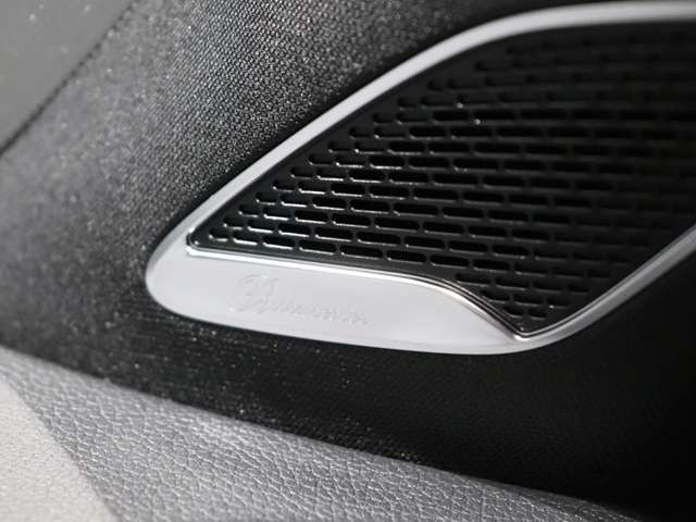 Mercedes-Benz GLB 4