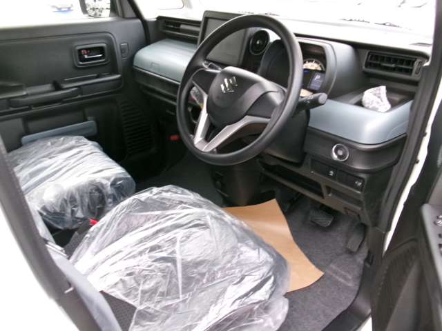 Suzuki Spacia Base 7
