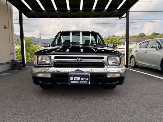 Toyota Hilux 6