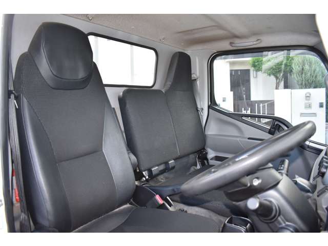 Mitsubishi Fuso Canter 12