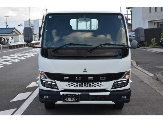 Mitsubishi Fuso Canter 6