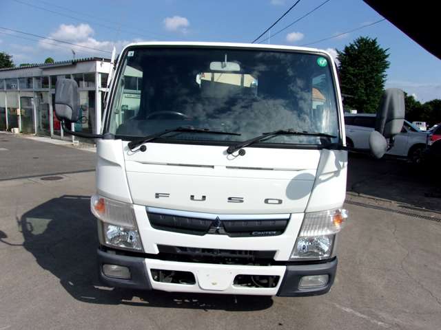 Mitsubishi Fuso Canter 2