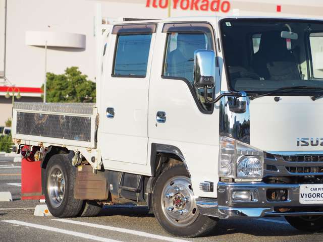 Isuzu Elf 6