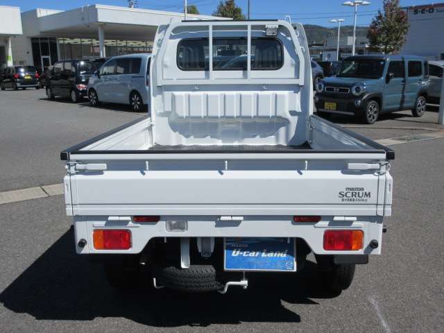 Mazda Scrum Truck 9