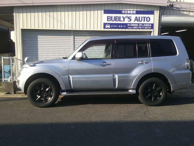 Mitsubishi Pajero 2